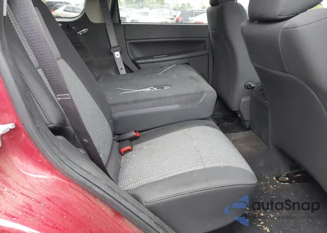 2010 Jeep Grand Cherokee Laredo z USA, uszkodzony, nr VIN 1J4PR4GK1AC120595